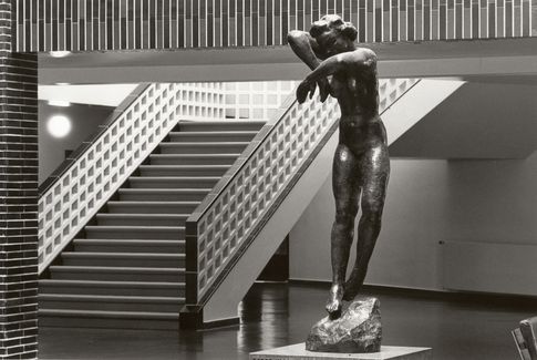 Christian Borchert: Georg Kolbe, Nacht (1926/30), Haus des Rundfunks, Berlin-West, 1988